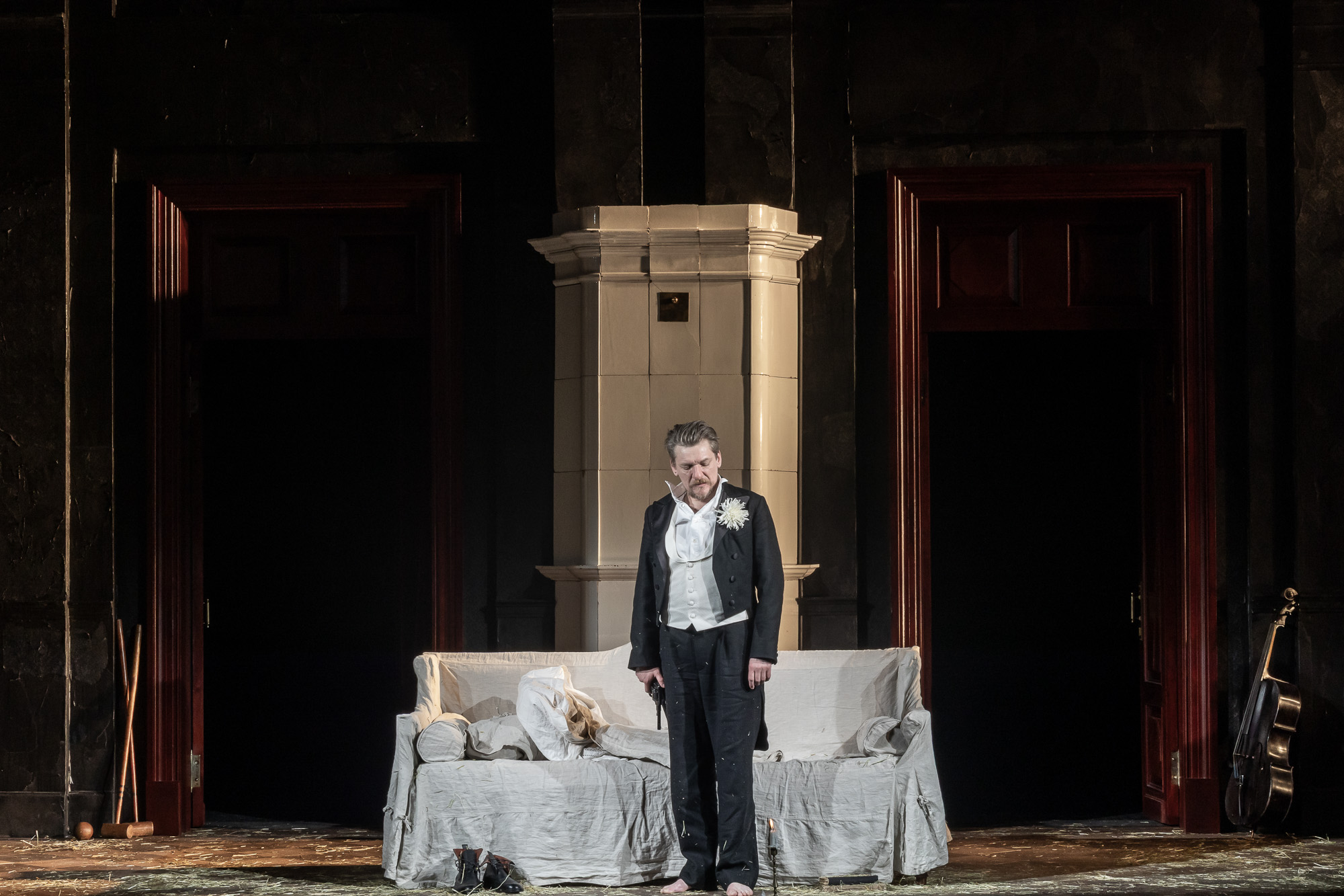 Чеховъ. Ивановъ. Слова. Слова. Слова