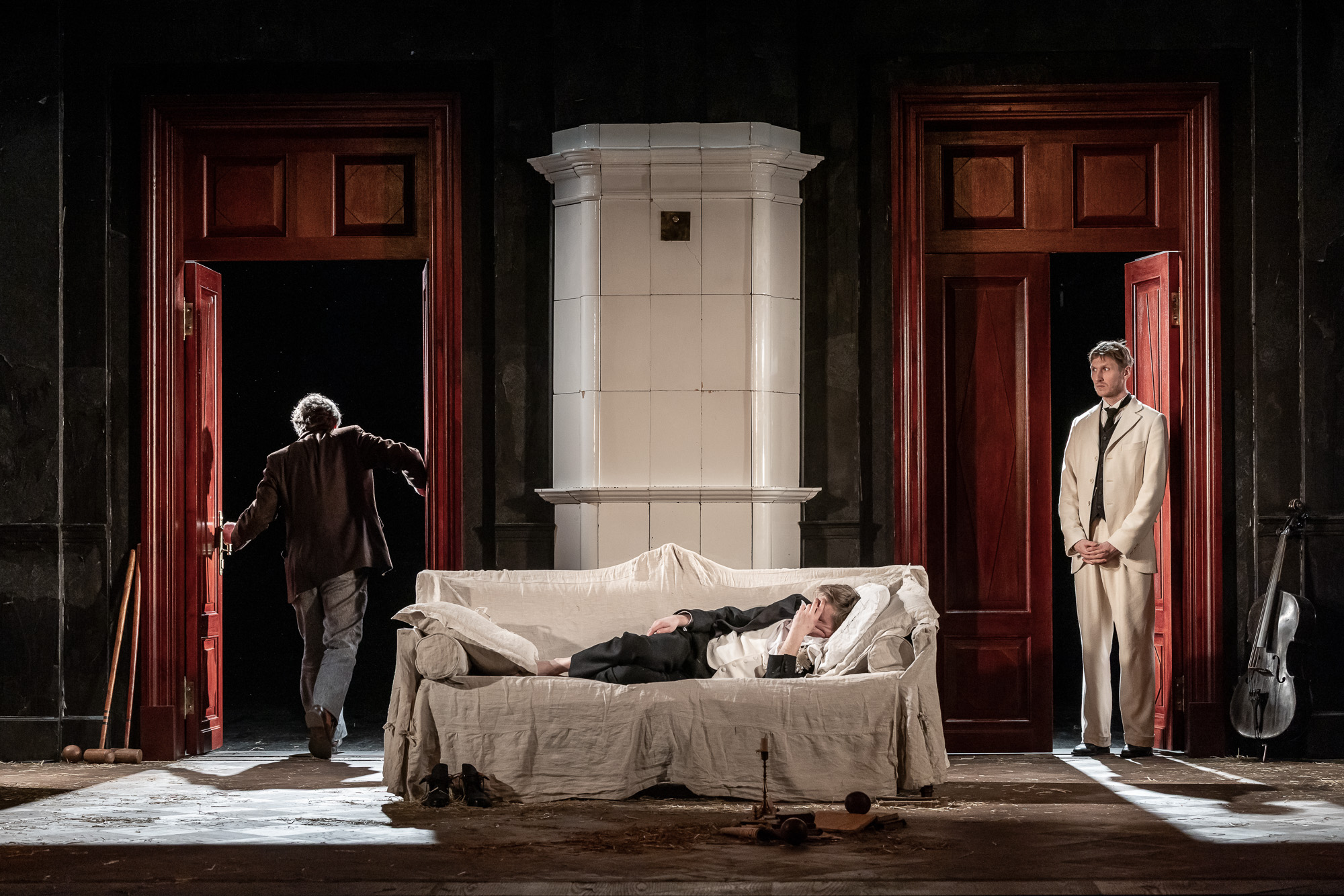 Чеховъ. Ивановъ. Слова. Слова. Слова