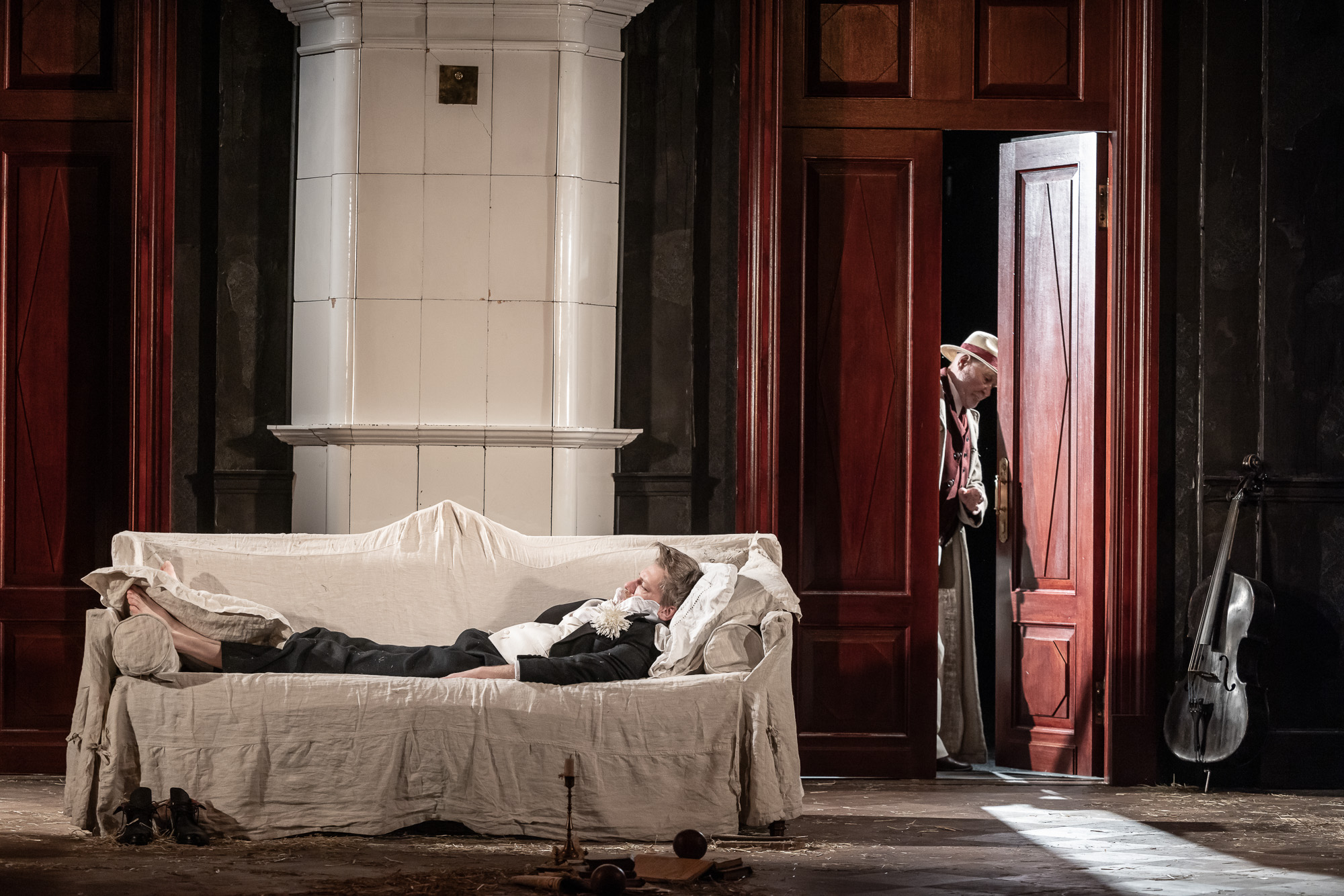 Чеховъ. Ивановъ. Слова. Слова. Слова