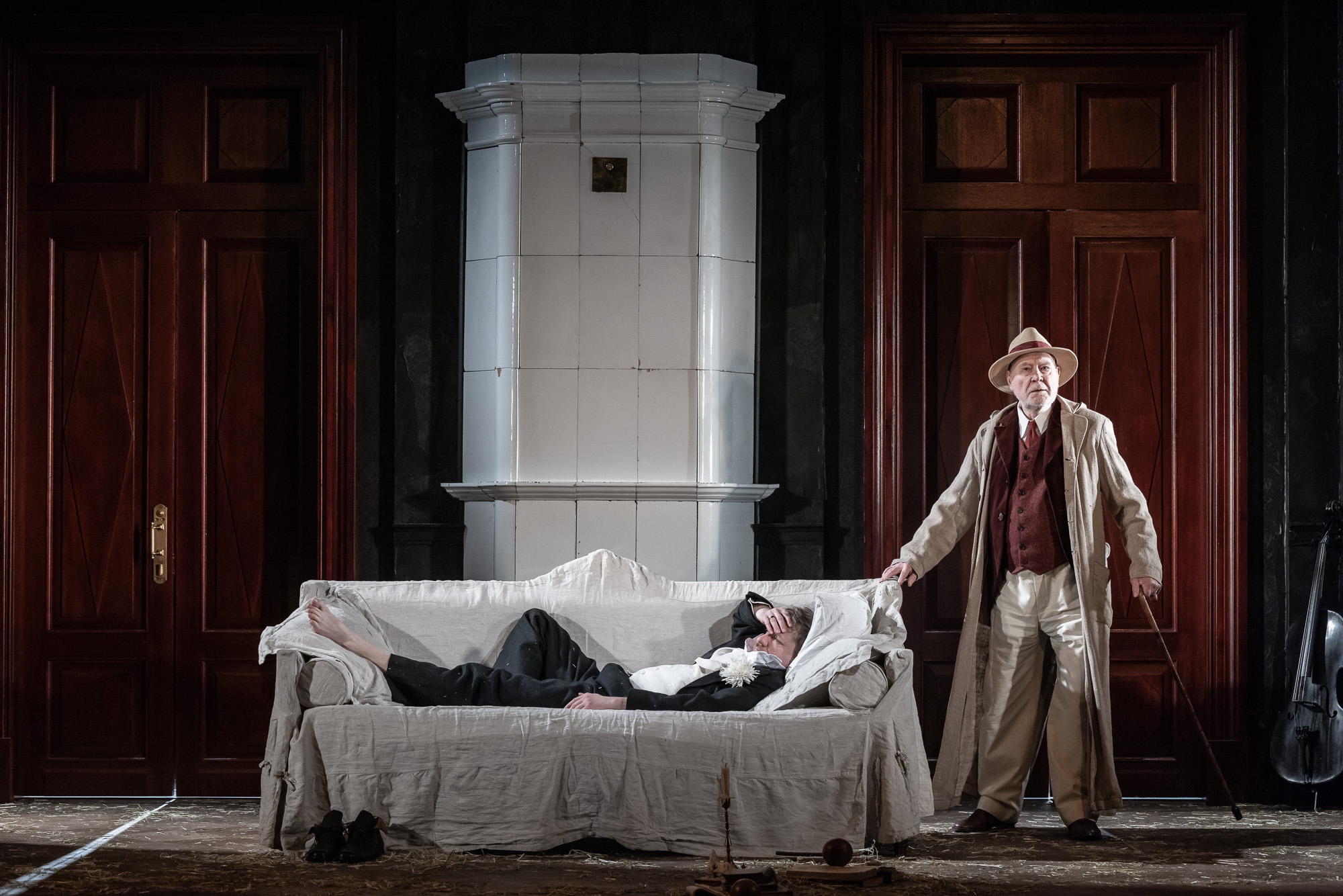 Чеховъ. Ивановъ. Слова. Слова. Слова