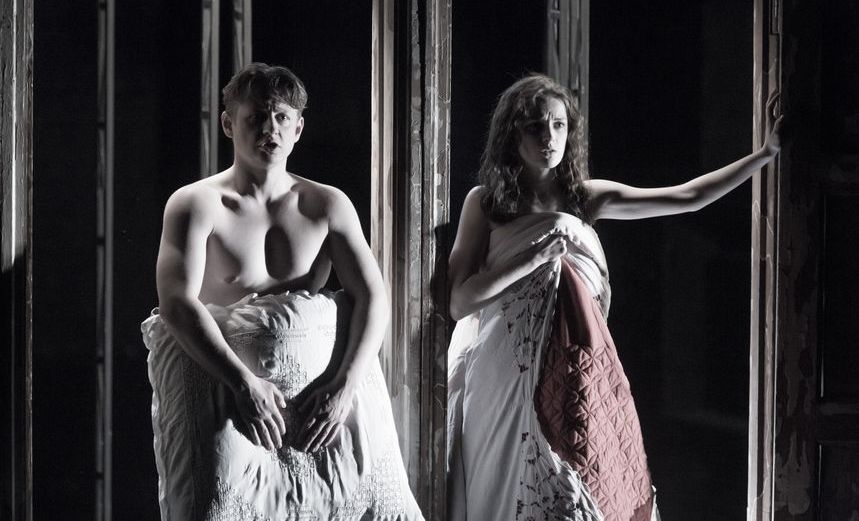 Самоубийца